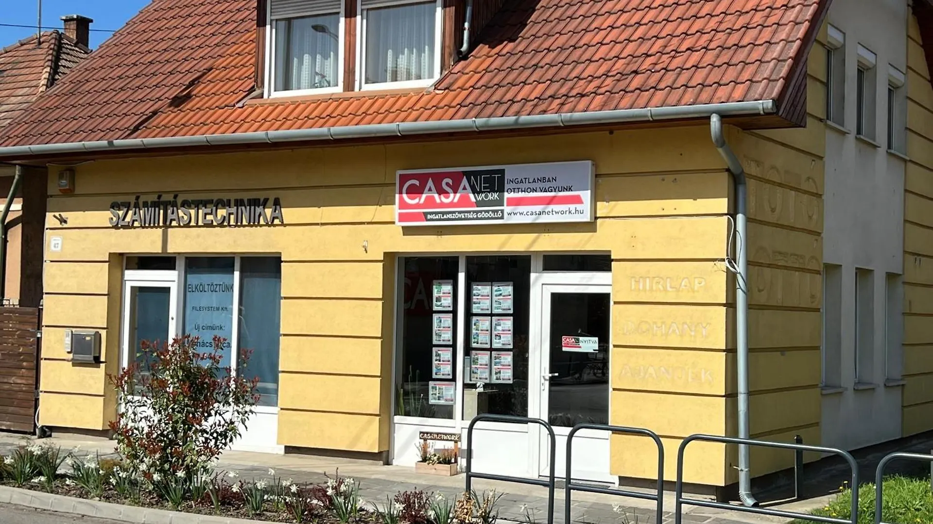 Lägenhet Moonlight Apartman Eger